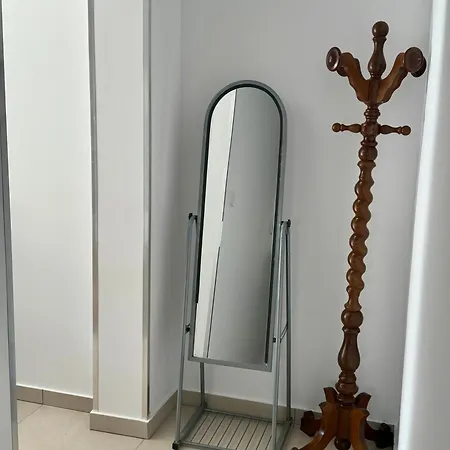 Exceptionally Comfortable And Fully Equipped * Periwolia